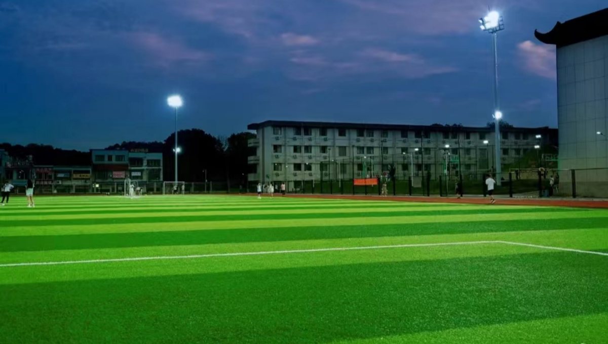 China manufacturer and supplier for outdoor LED lighting, Solar LED street light, All in one solar street light, LED street light, LED flood light, LED highbay light,LED tunnel light,-Zhongshan Yaofu Lighting