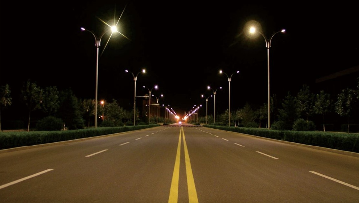 China manufacturer and supplier for outdoor LED lighting, Solar LED street light, All in one solar street light, LED street light, LED flood light, LED highbay light,LED tunnel light,-Zhongshan Yaofu Lighting
